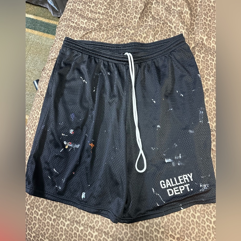 Gallery dept. splatter shorts